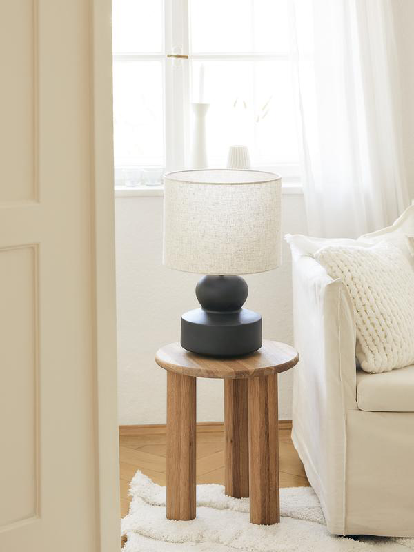 Mesa auxiliar Verona chapado en madera roble