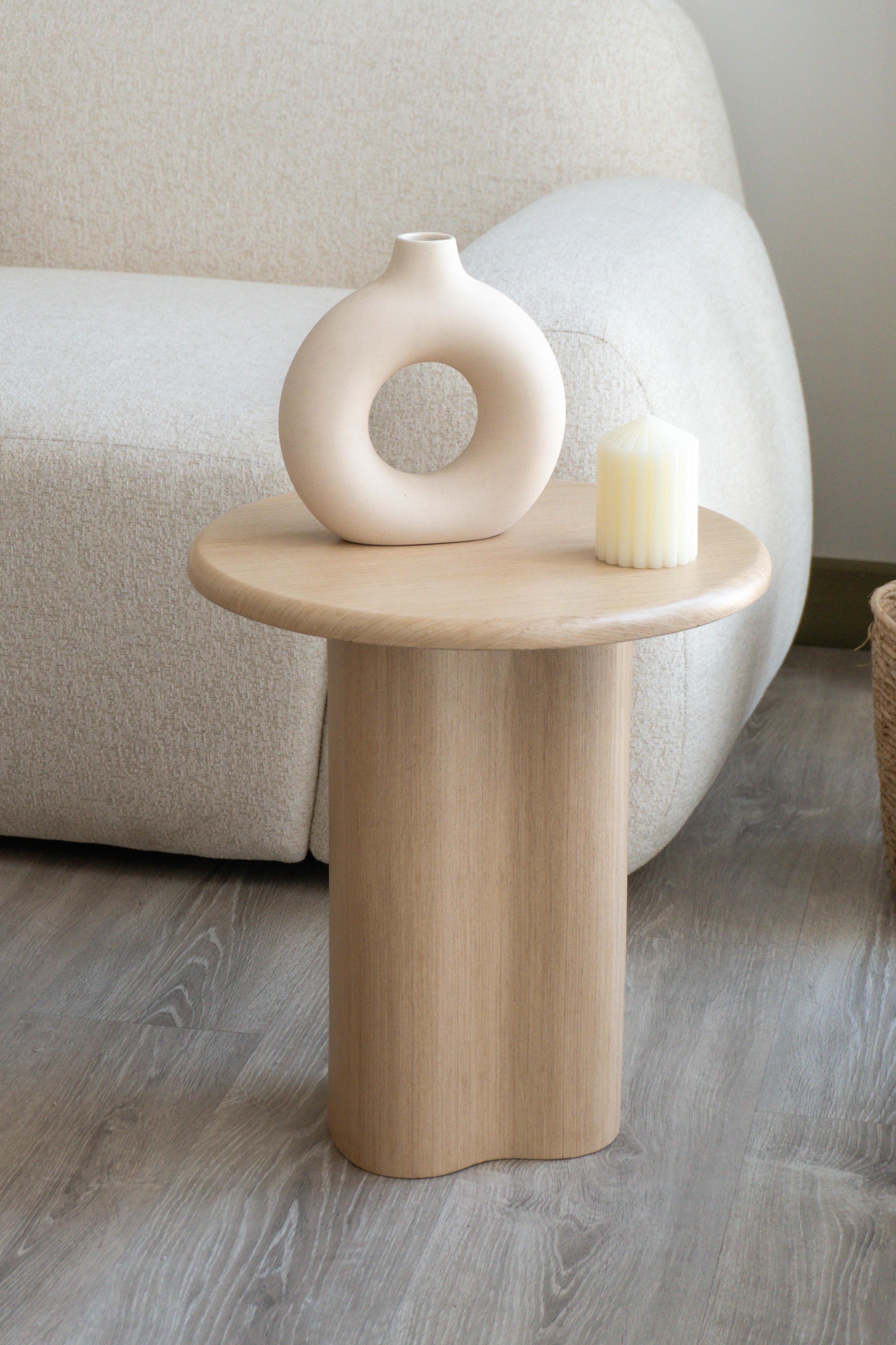 Mesa auxiliar Essi chapado en madera roble blanco