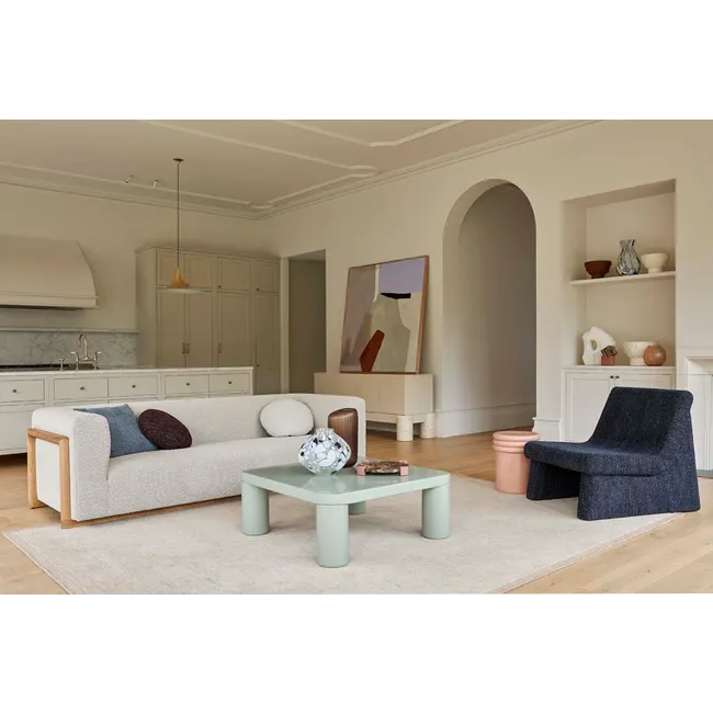 Sofá Juno beige con madera maciza (3 plazas)
