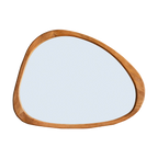 Espejo asimétrico Lyon de madera maciza con acabado natural
