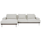 Sofá chaise lounge Charlot beige claro con patas metálica