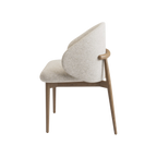 Silla Tess de madera cachimbo con tela beige