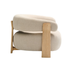 Butaca Sean de chenille beige de madera maciza con chapa de fresno