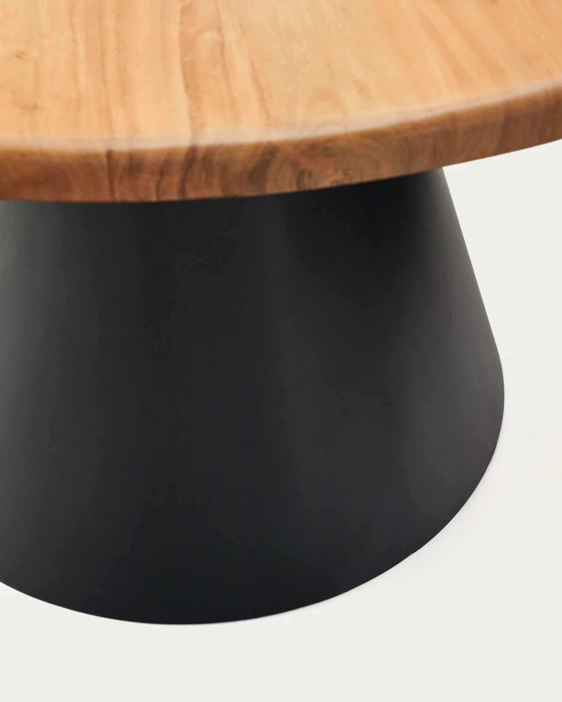Mesa redonda Argo con enchape eucalipto Ø 120 cm