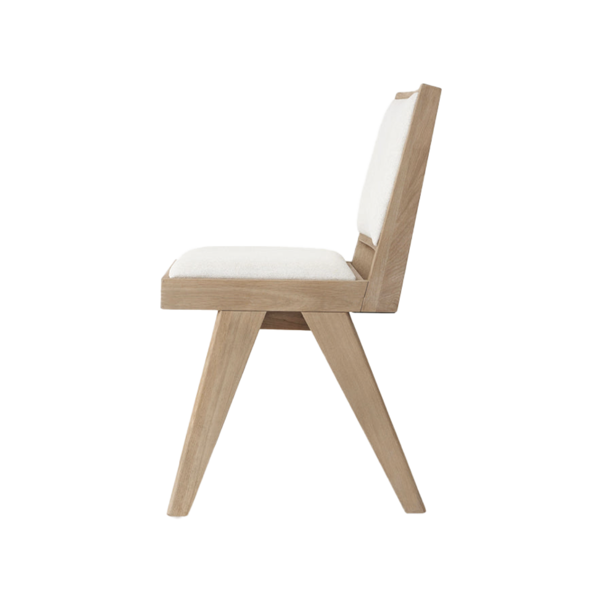 Silla Praia beige con patas de madera maciza