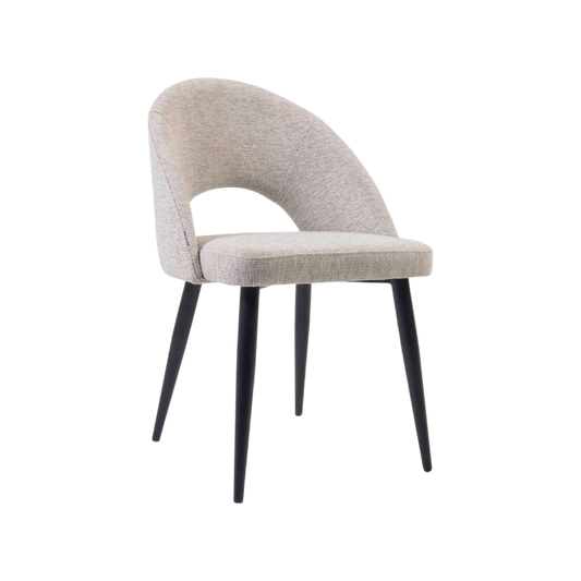 Silla Morgan beige y patas de madera con acabado negro