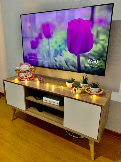 Mueble de TV Acacia de melamina con patas de madera